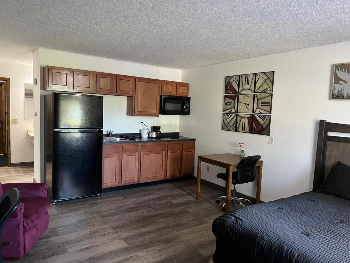 Northwoods Motel Ladysmith Esterno foto