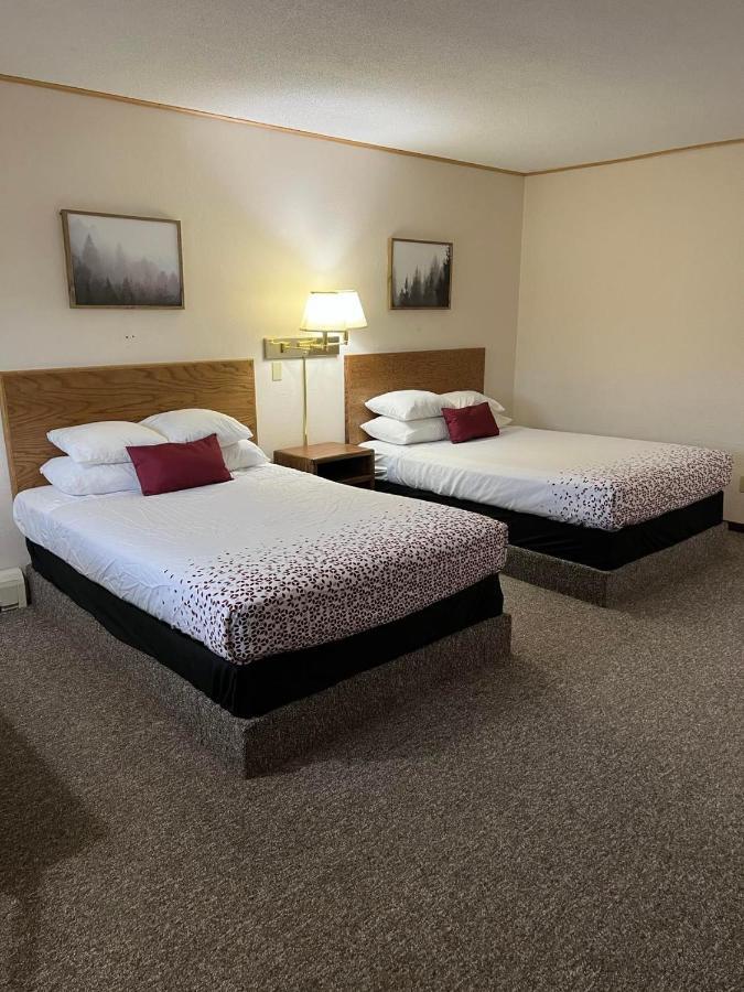 Northwoods Motel Ladysmith Esterno foto